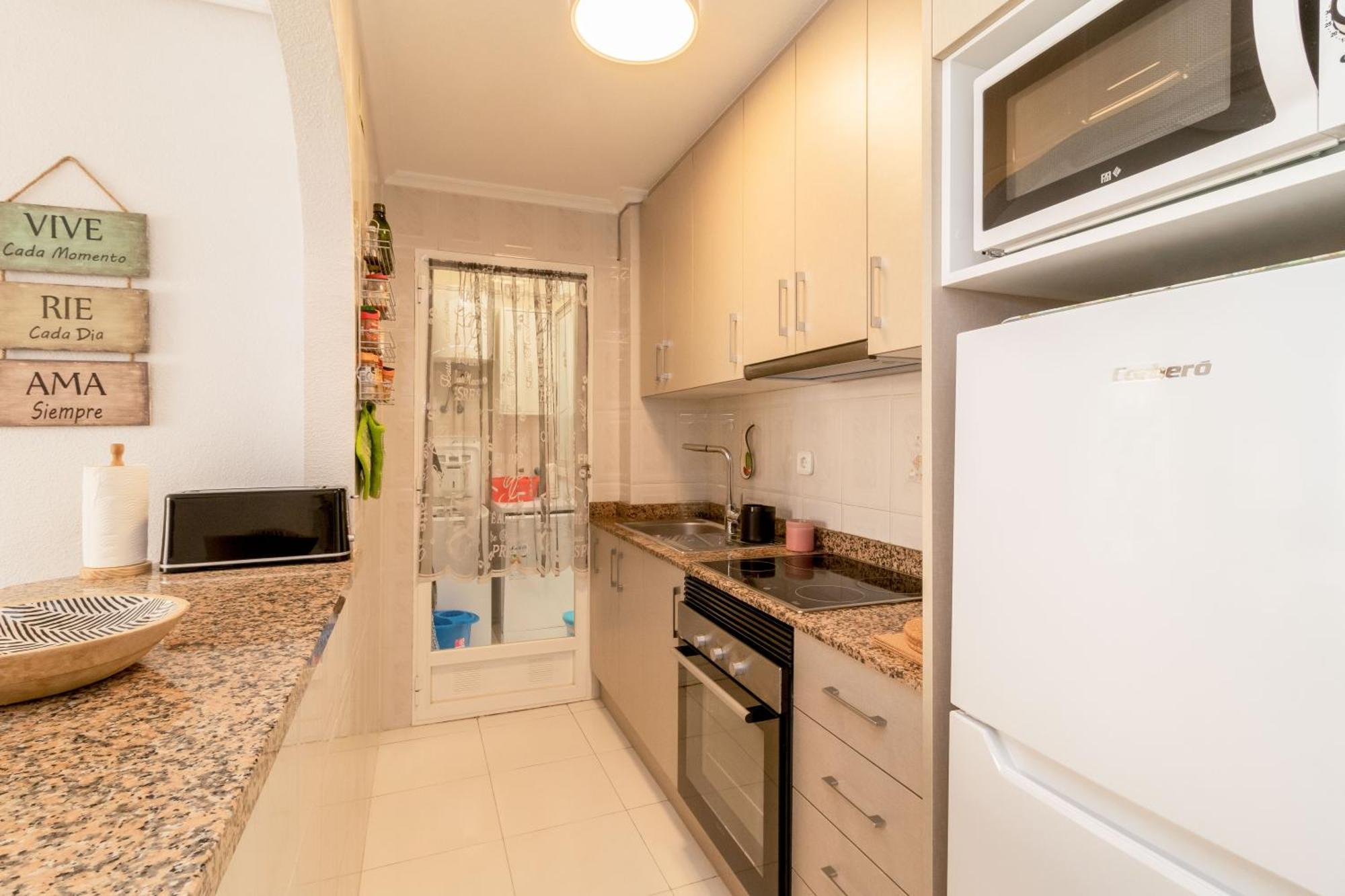 Sol & Mar Apartment ตอร์เรเวียคา ภายนอก รูปภาพ